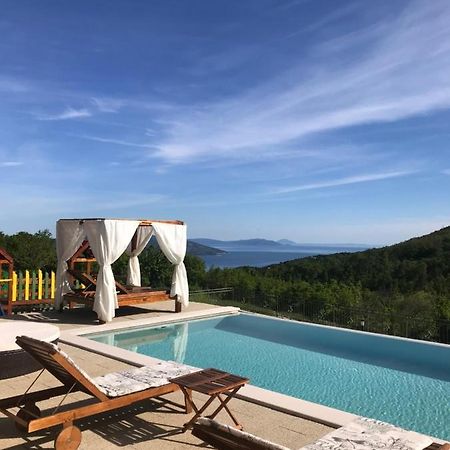 Villa Bambi Mošćenička Draga Buitenkant foto