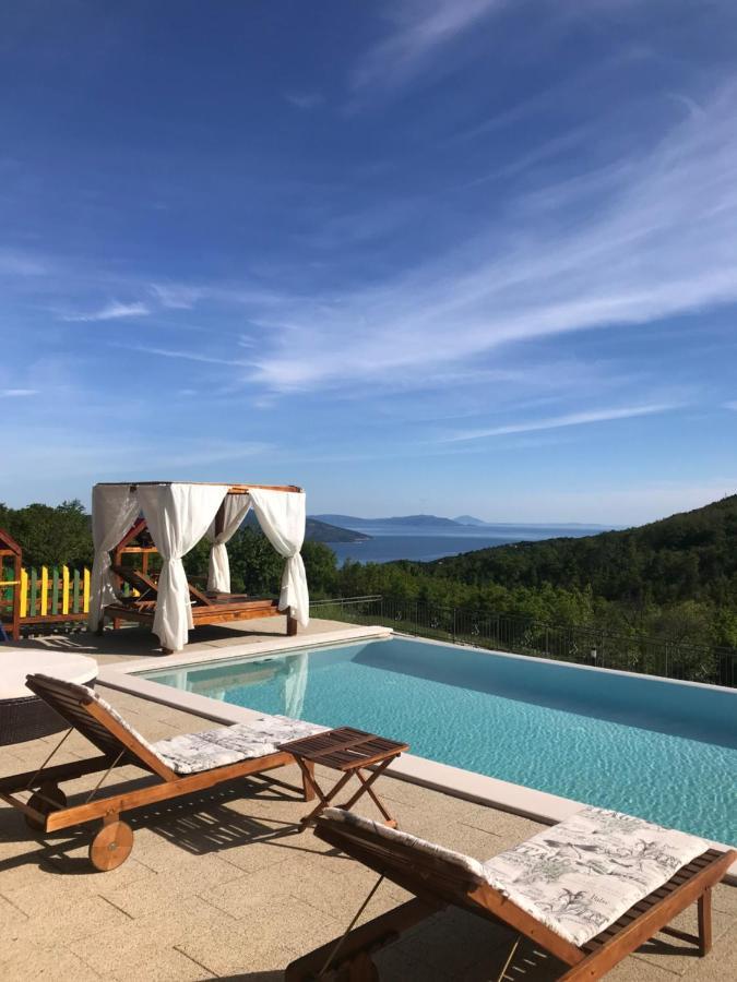 Villa Bambi Mošćenička Draga Buitenkant foto