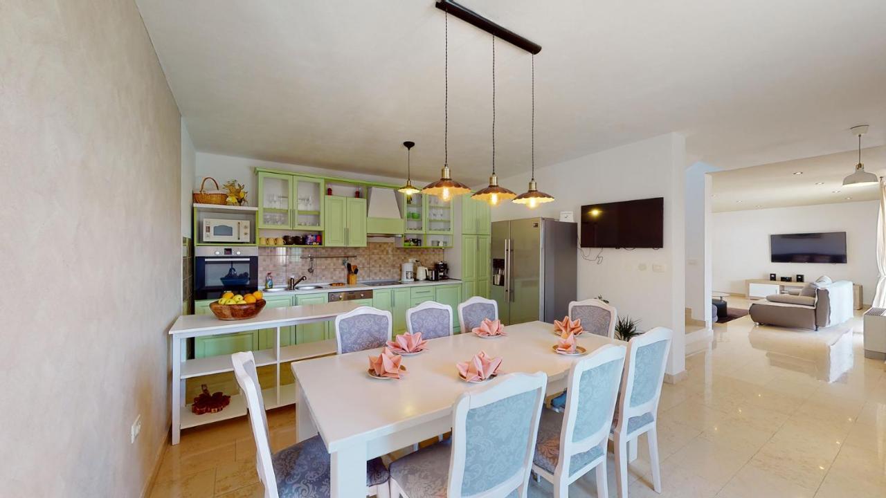 Villa Bambi Mošćenička Draga Buitenkant foto
