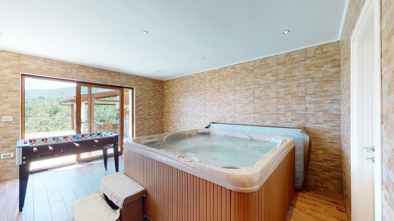 Villa Bambi Mošćenička Draga Buitenkant foto