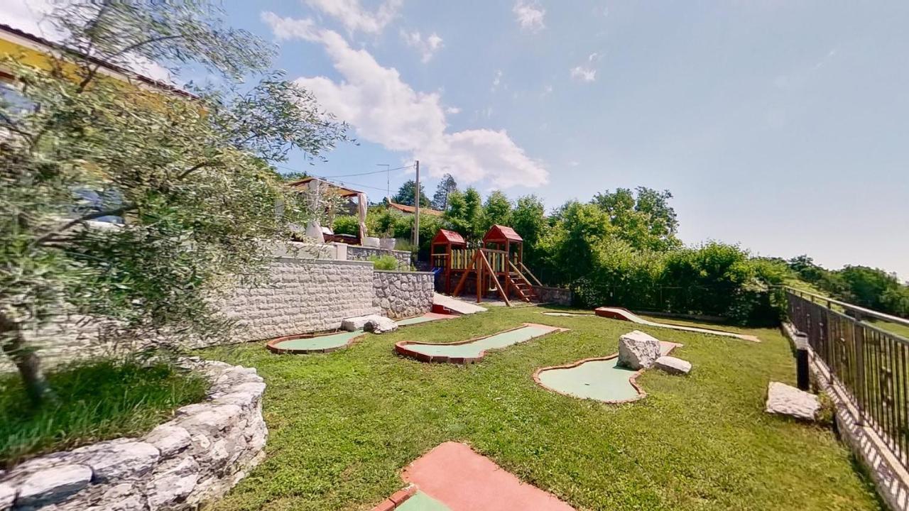 Villa Bambi Mošćenička Draga Buitenkant foto