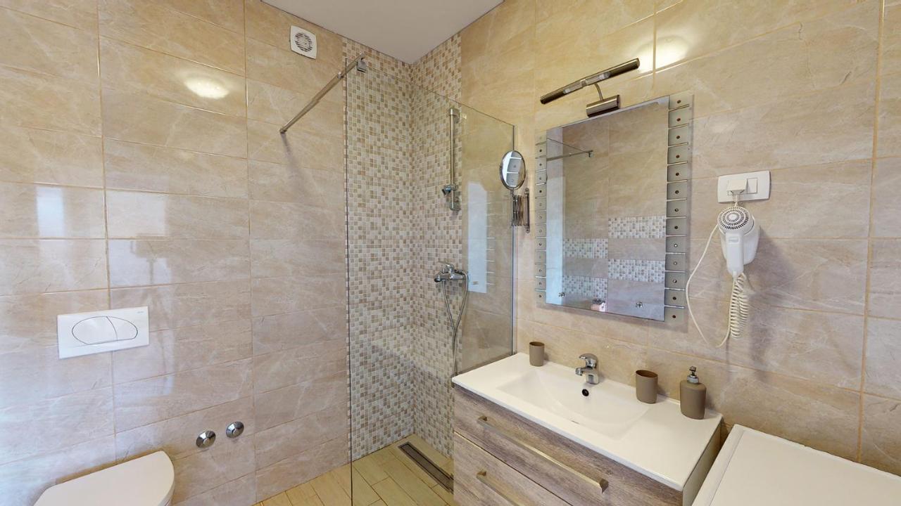 Villa Bambi Mošćenička Draga Buitenkant foto