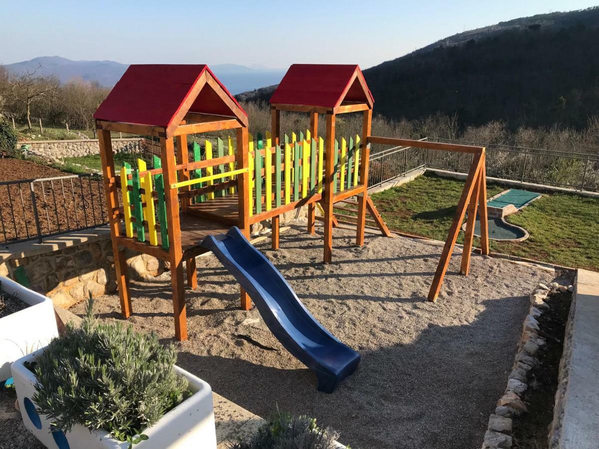 Villa Bambi Mošćenička Draga Buitenkant foto